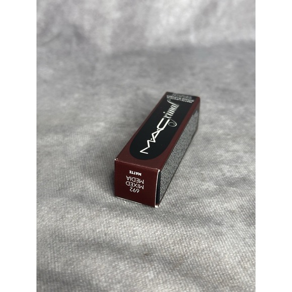 Mac Ximal Matte Lipstick #692 MIXED MEDIA - Full Size 3.5 g‎ / 0.12 Oz. - Picture 1 of 4